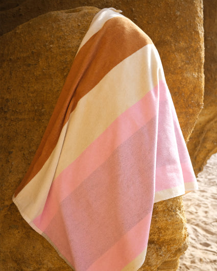 Beach towel Red Dark Green Toffee Pink