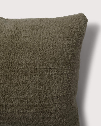 bedMATE Pillowcase Furry Dark Olive