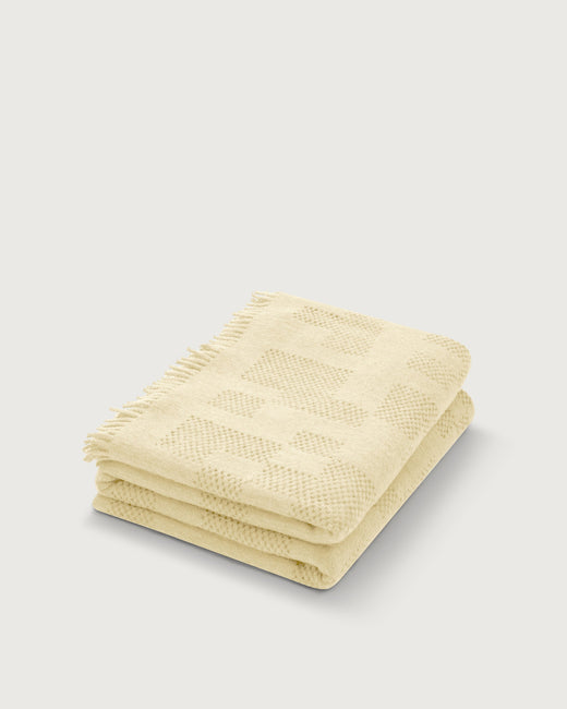 Bedspread Mesh Buttercream